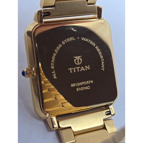 Titan Quartz Gold Tone Square Watch White 29mm Roman Bracelet New Battery 510YAC - Picture 12 of 12